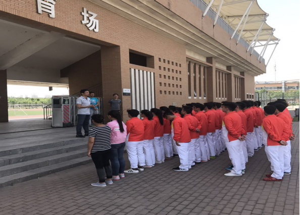 通讯稿运动会 66043D0F2E5C5F61CB826446F90_672E9266_F70F4.png